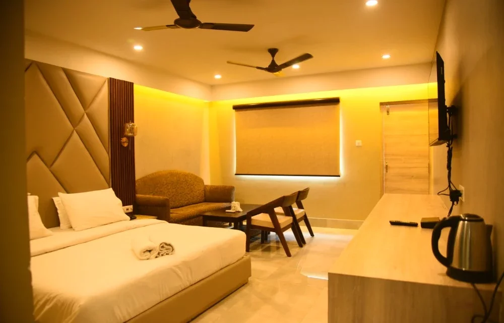 Super Deluxe AC Room